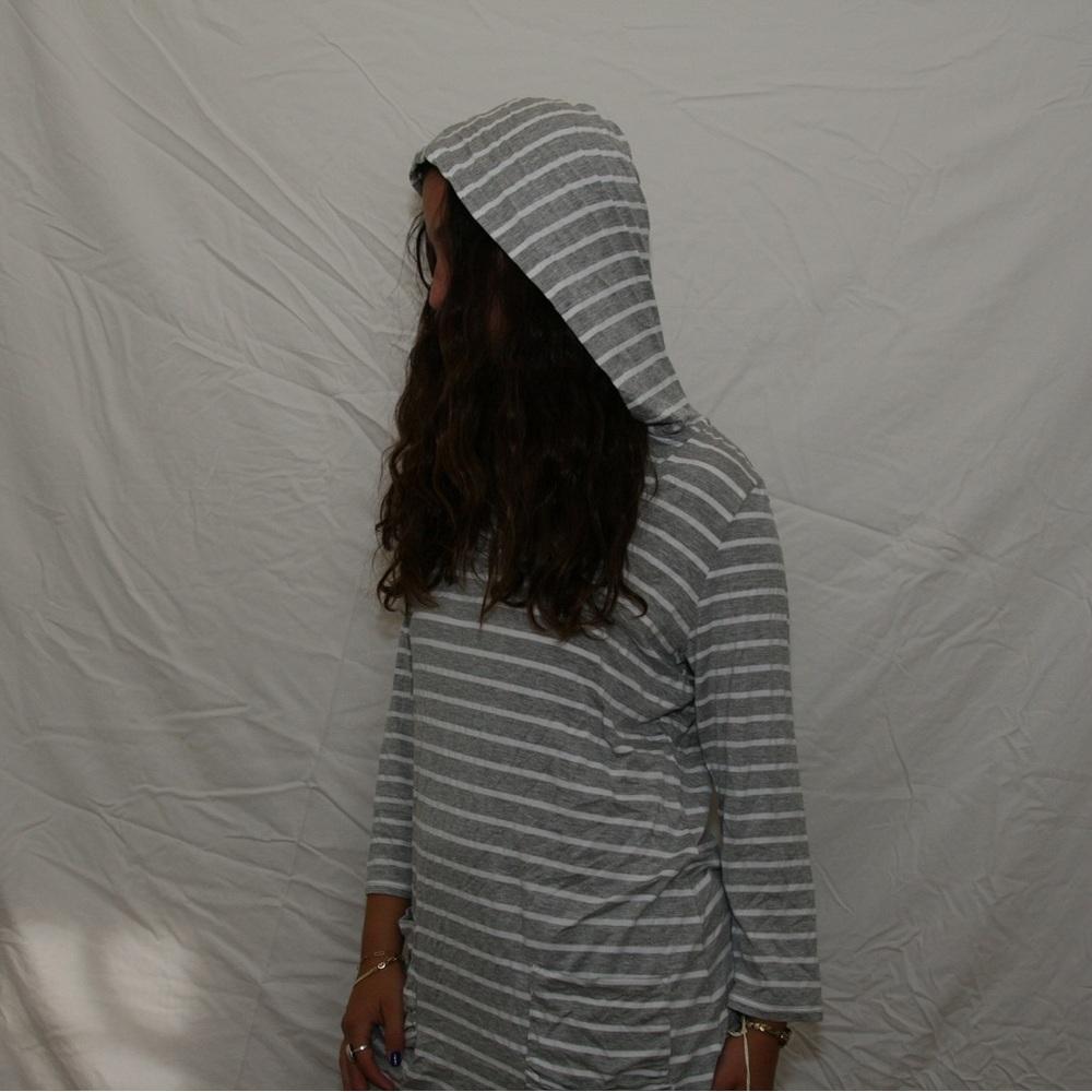 NEW WITH TAGS Sandiva Summer Stripped Bathing Suit Cover With Hoodie